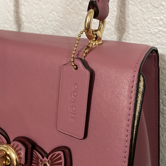 Coach Sig Butterfly🦋App TLY Shoulder Bag. - Picture 2 of 16